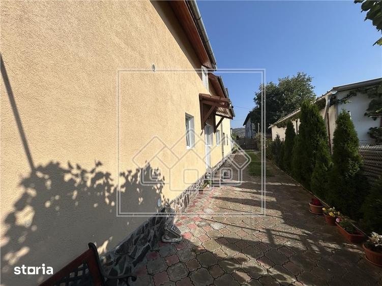 Casă cu 3 camere cu Teren 403 Mp în Gușterița