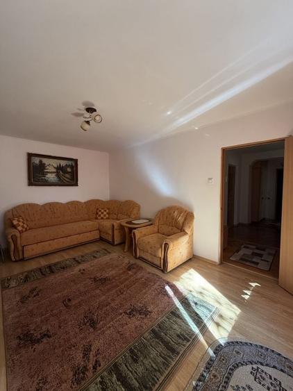 Apartament cu 2 camere decomandat în Găvana