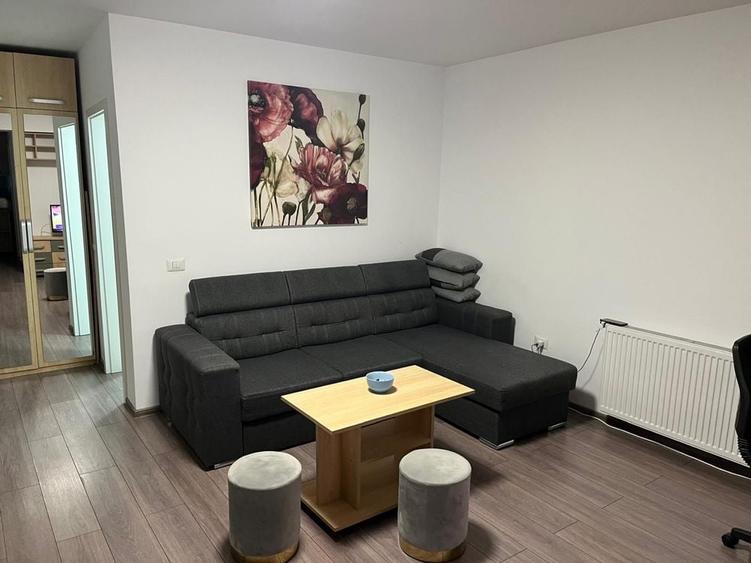 Apartament cu 2 camere semidecomandat în Unirii