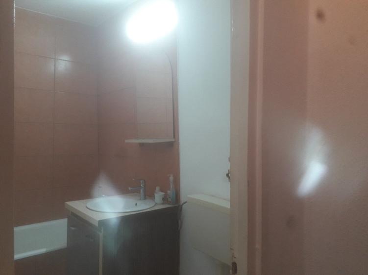 Apartament Cu 2 Camere Semidecomandate Zona Zamca - 5