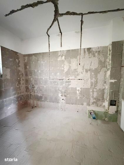 Casă cu 3 camere cu Teren 160 Mp în Central