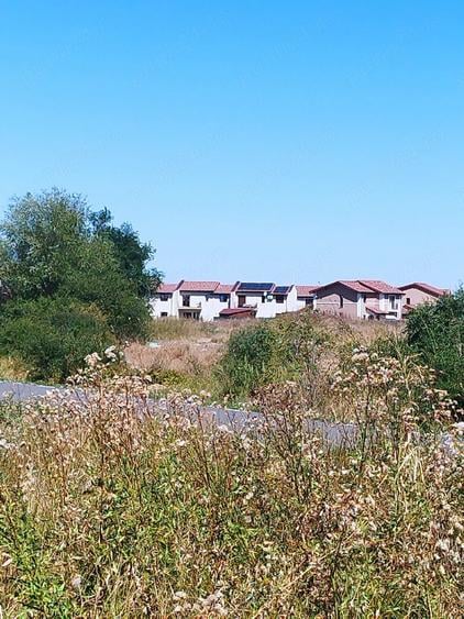 Teren de 600 mp, în Săcălaz