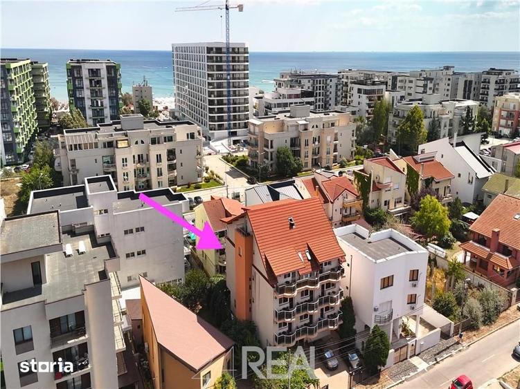 Spațiu comercial, de 896 mp, în Nord
