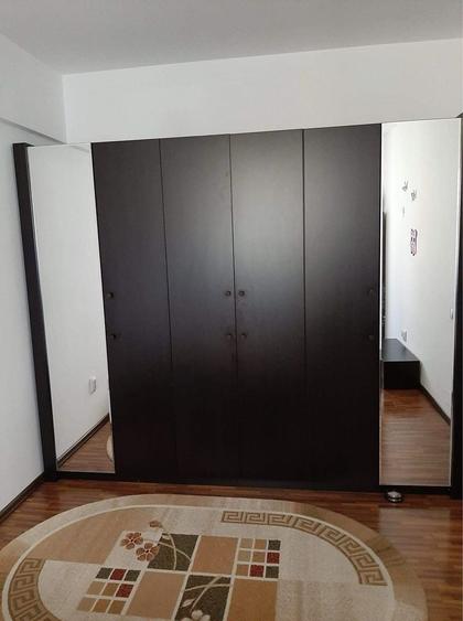 Apartament cu 2 camere decomandat în Florești