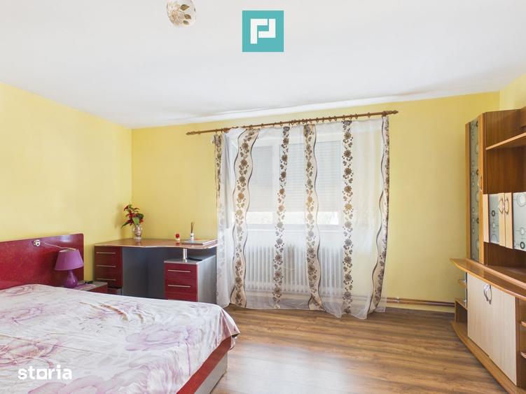 Casă cu 4 camere cu Teren 630 Mp în Central