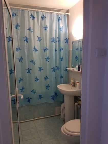Apartament cu 2 camere semidecomandat în Sârbi