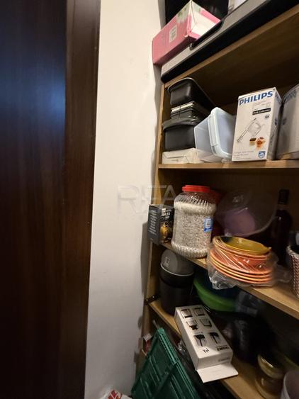 Apartament cu 3 camere decomandat, mobilat în Drumul Taberei