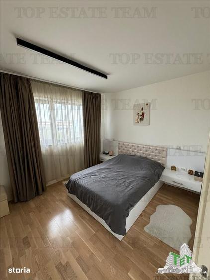 Apartament cu 2 camere semidecomandat, mobilat în Tei