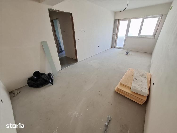 Apartament cu 3 camere decomandat în Galata