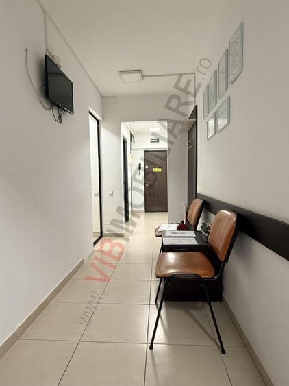 Apartament cu 3 camere semidecomandat în Mihai Bravu