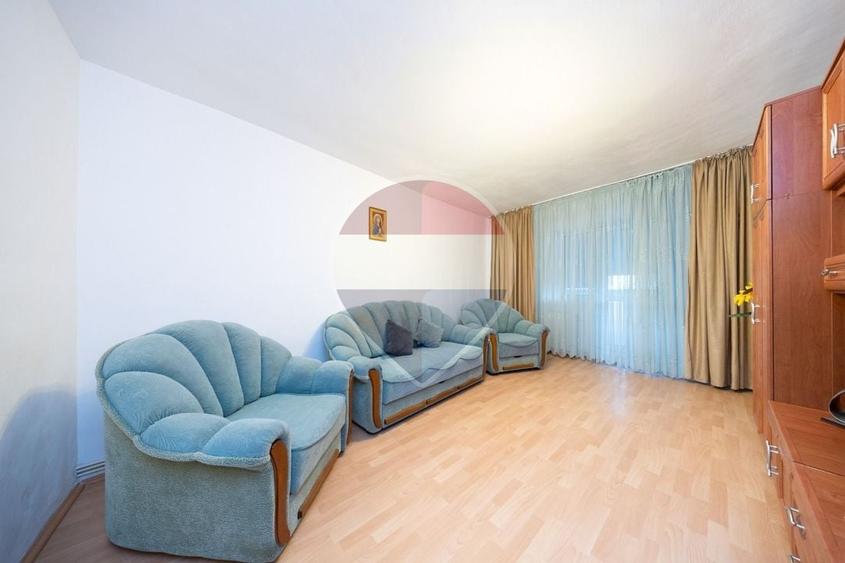 Apartament cu 2 camere decomandat în Gemenii
