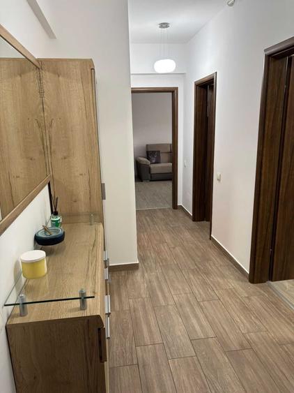 Apartament cu 2 camere decomandat în Păcii