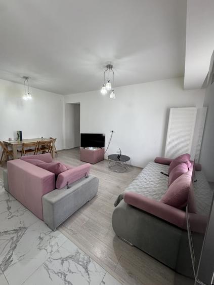 Apartament cu 3 camere decomandat în Mihai Bravu