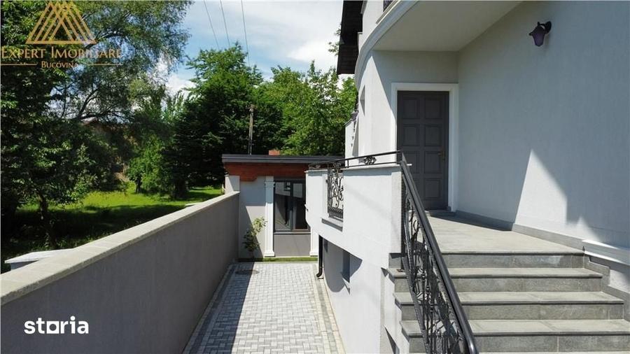 Casă cu 6 camere cu Teren 850 Mp în Central