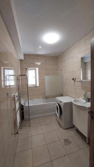Apartament cu 2 camere decomandat în Florești