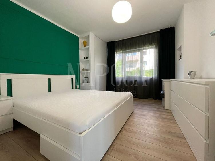 Apartament cu 3 camere semidecomandat în Între Lacuri