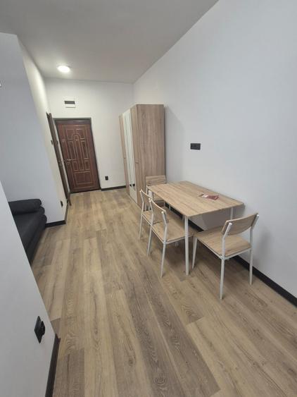Garsonieră decomandată în Dezmir