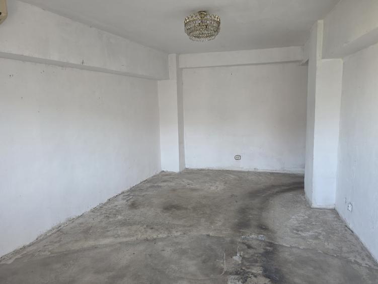 Apartament cu 2 camere decomandat în Moșilor
