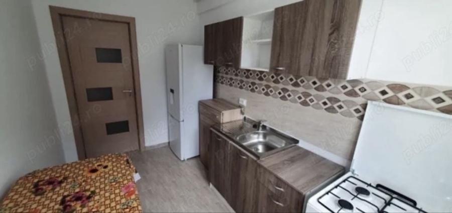 Apartament cu 2 camere decomandat în Trivale