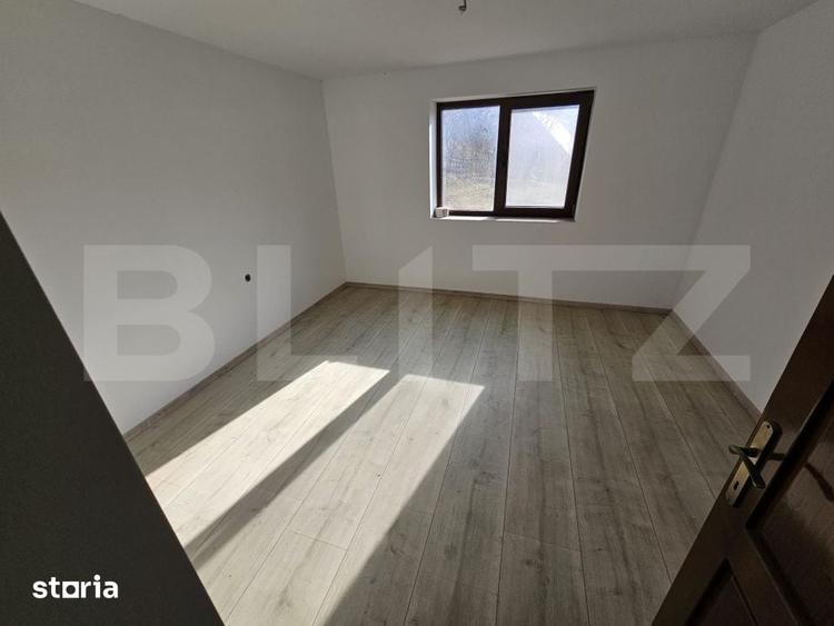 Casă cu 6 camere cu Teren 4159 Mp în Telciu