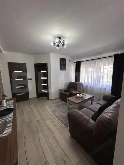 Apartament cu 2 camere semidecomandat în Dej