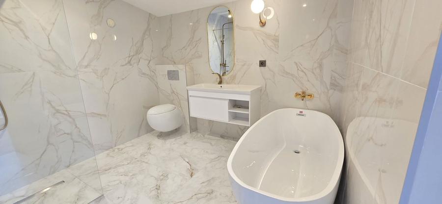 Duplex cu 4 camere cu Canalizare în Apahida
