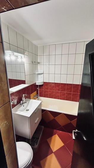 Apartament cu 2 camere decomandat în Obor