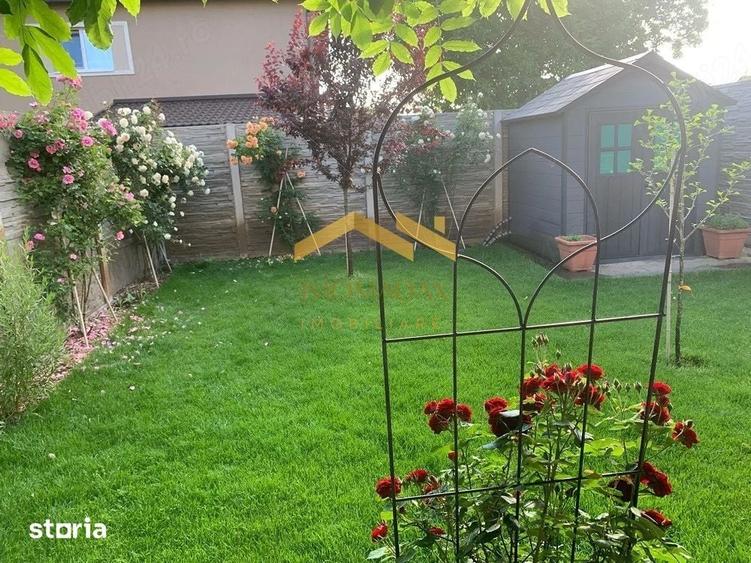 Casă cu 4 camere cu Teren 250 Mp în Sânmihaiu Român