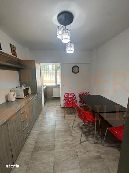 Apartament cu 2 camere decomandat, mobilat în Faleza Nord