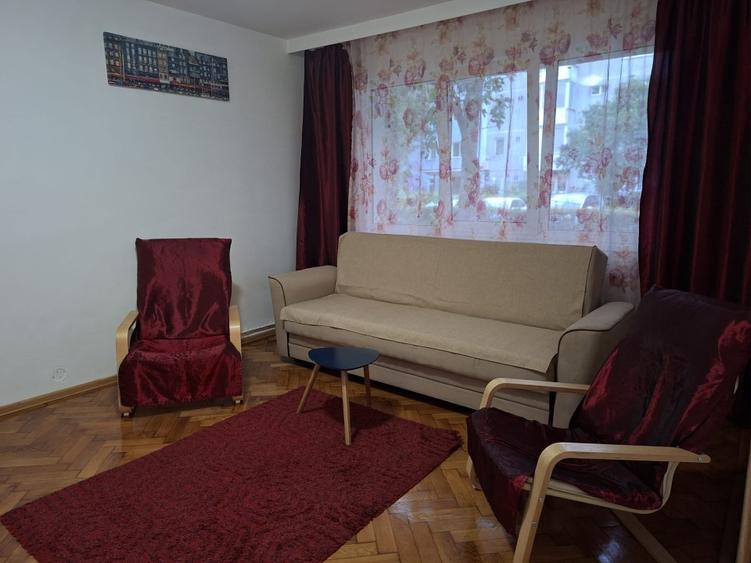 Apartament cu 2 camere semidecomandat în Gării