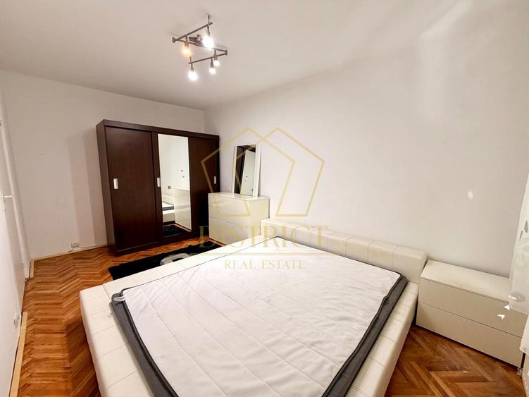 Apartament cu 3 camere semidecomandat, mobilat în Aradului