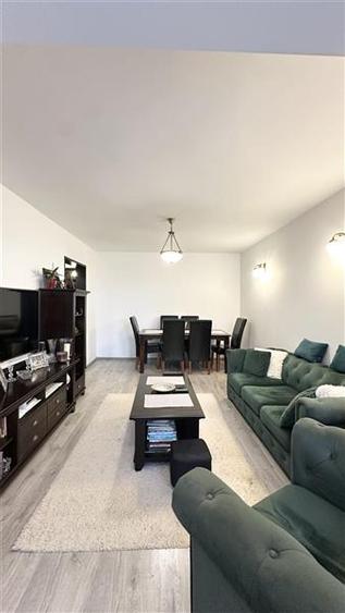 Apartament cu 3 camere decomandat, mobilat în Km 4-5