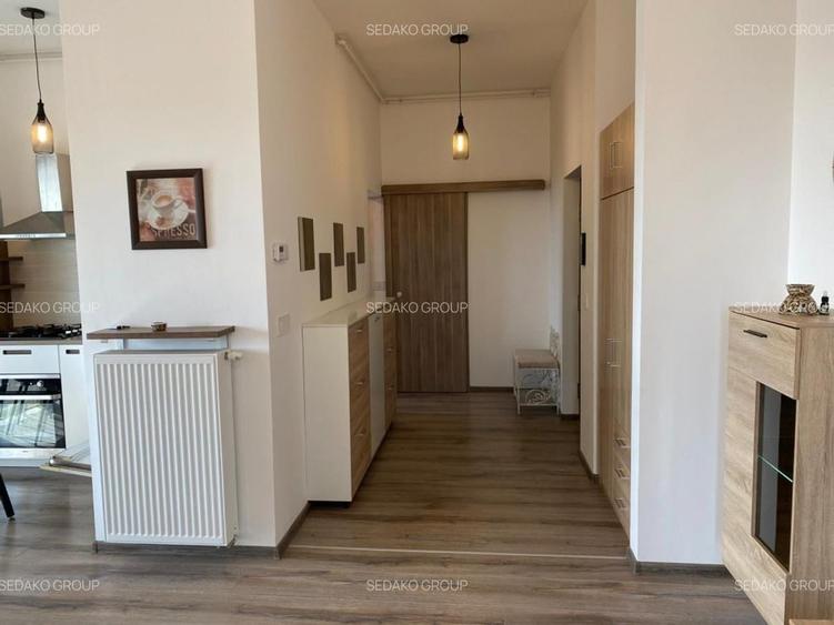 Bloc IRIS 5, ETAJ 8-se vinde MOBILAT, Prin Agentia Sedako. - 9