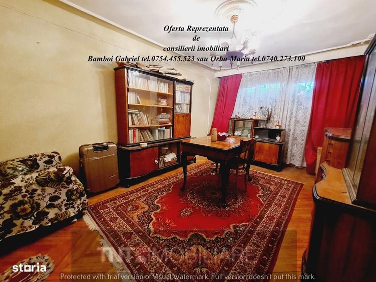 Apartament cu 2 camere decomandat în Podu Roș