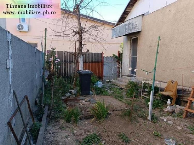 Casă individuală cu 3 camere cu Canalizare în Democrației
