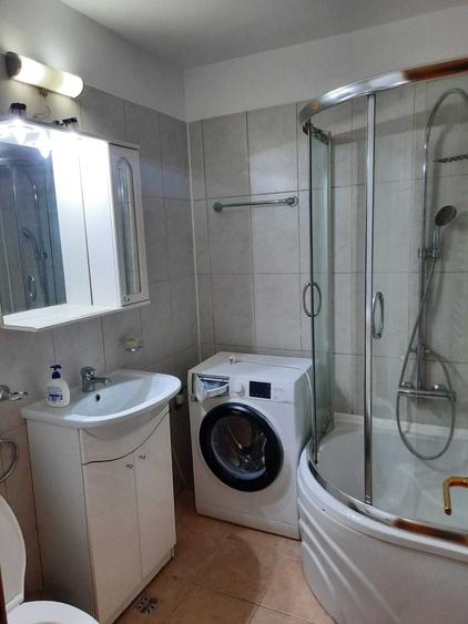 Garsonieră decomandată în Iancului