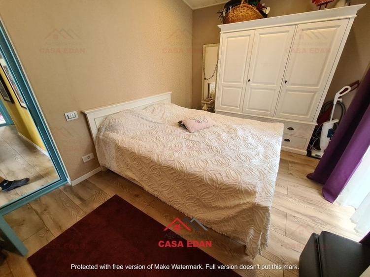 Casă cu 5 camere cu Teren 2380 Mp în Central