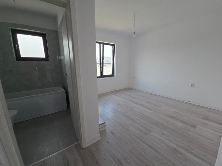 Casa individuala | 3 Camere - 4