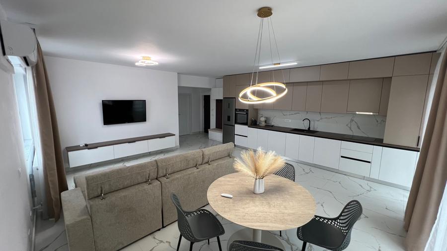 Apartament cu 2 camere decomandat în Ostroveni