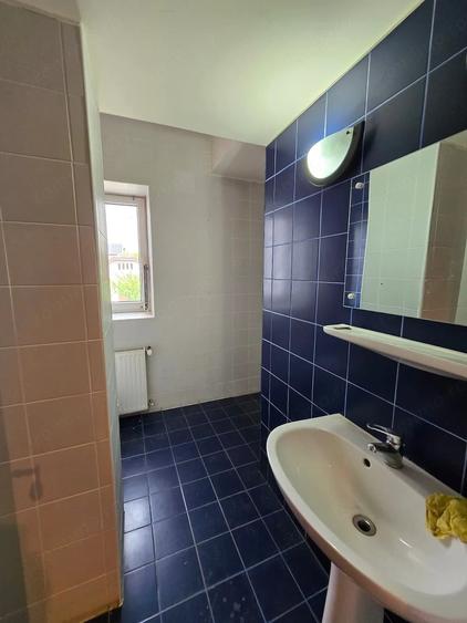 Casă cu 14 camere cu Teren 1000 Mp în Mehala
