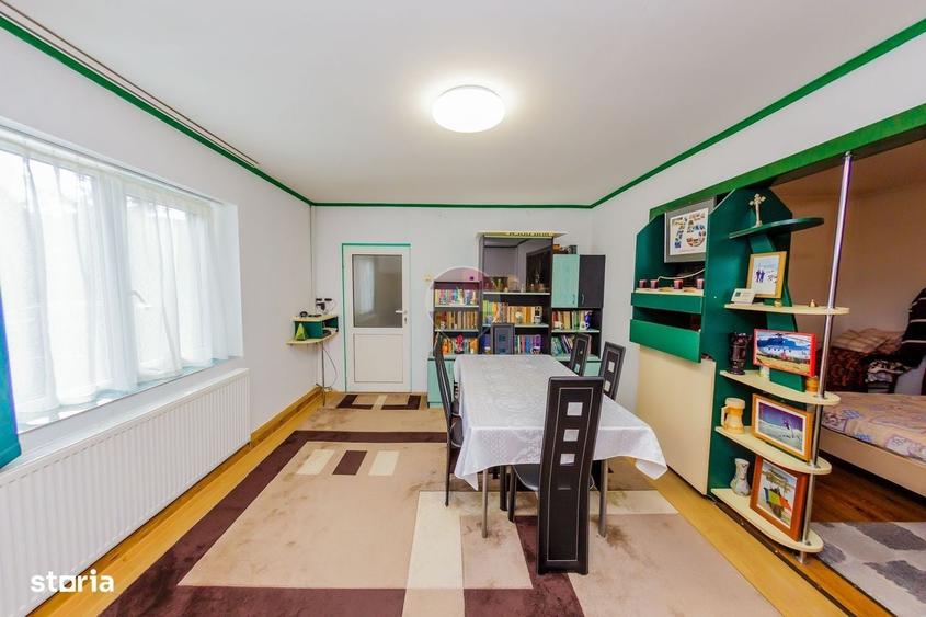 CASA cu TEREN generos , in linistea naturii - 6