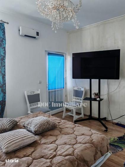 Casă cu 5 camere cu Teren 70 Mp în Tei