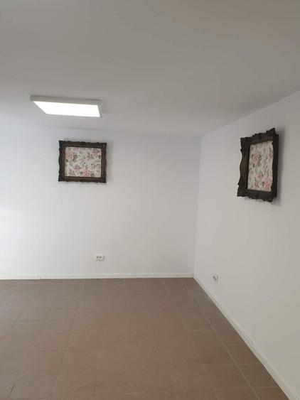 Apartament cu 2 camere decomandat în Săsar