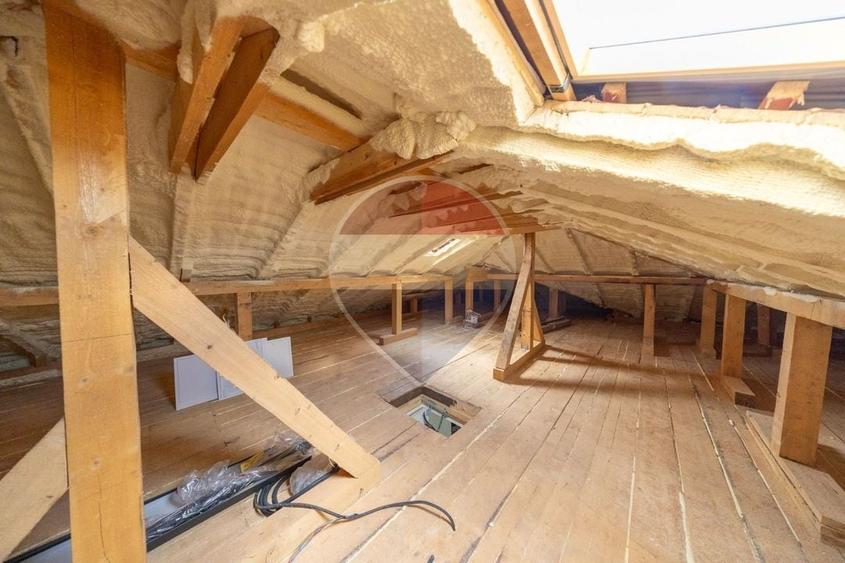 Casă individuală cu 4 camere cu Teren 630 Mp în Hărman