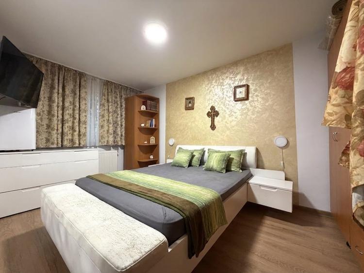 Apartament cu 2 camere semidecomandat, mobilat în Soarelui