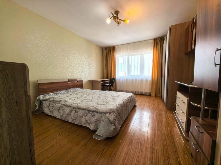 Garsonieră decomandată, mobilată în Bucium