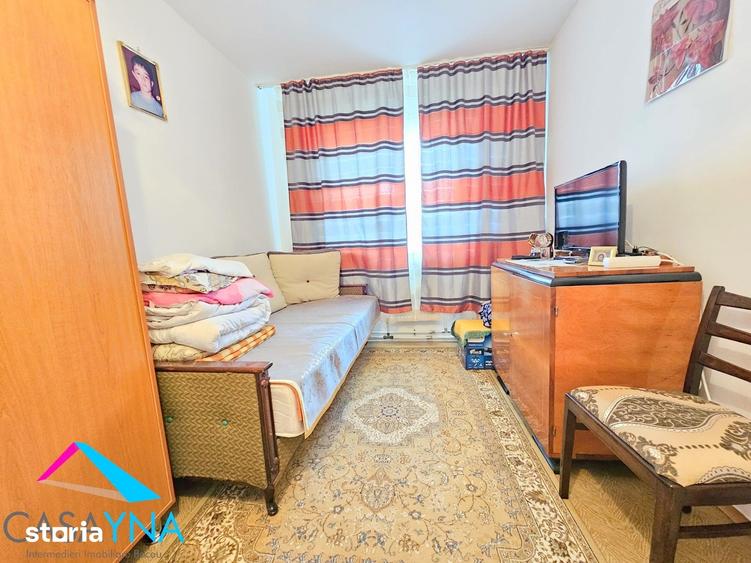 Apartament cu 3 camere semidecomandat în Șerbănești