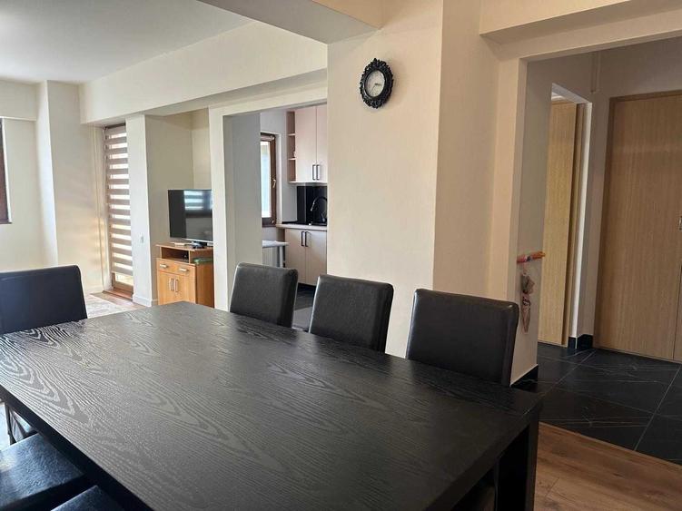 Apartament cu 3 camere decomandat în Mărăști