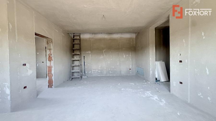 Duplex cu 3 camere cu Teren 334 Mp în Moșnița Nouă