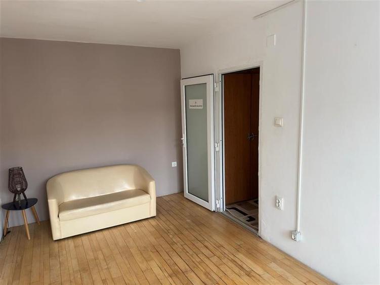 APARTAMENT  IN ZONA ULTRACENTRALA DE INCHIRIAT - 2
